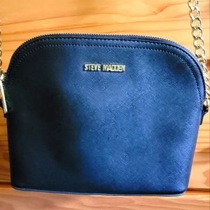 Steve Madden black dome crossbody!  EUC